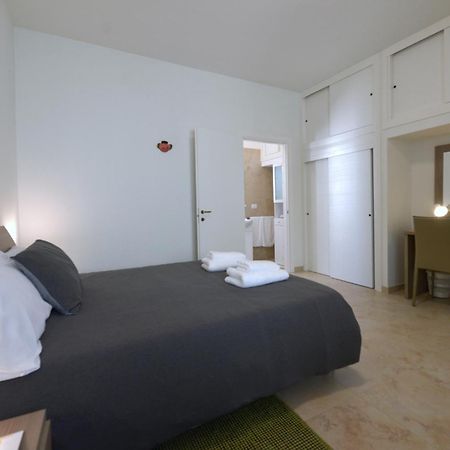 B&B Dei Ciclopi Salice Salentino Luaran gambar