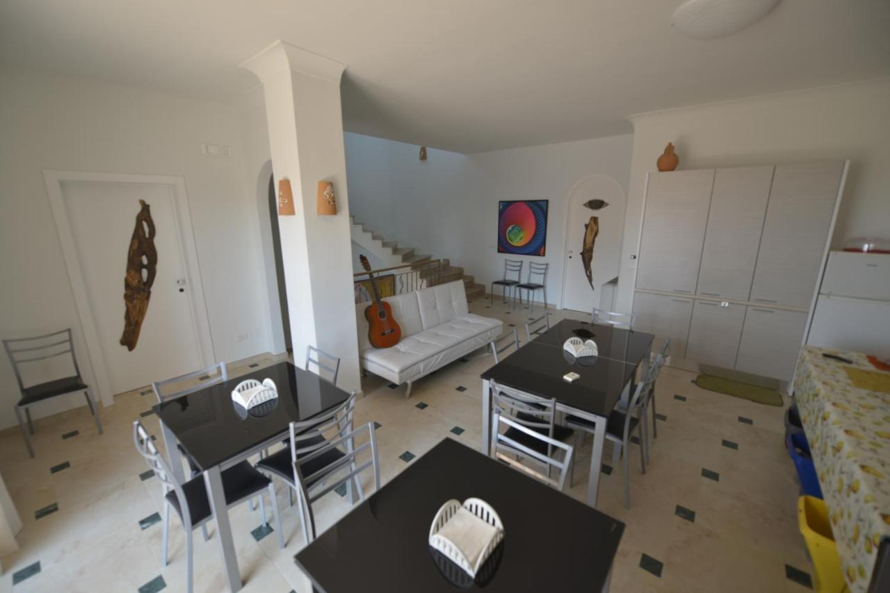 B&B Dei Ciclopi Salice Salentino Luaran gambar