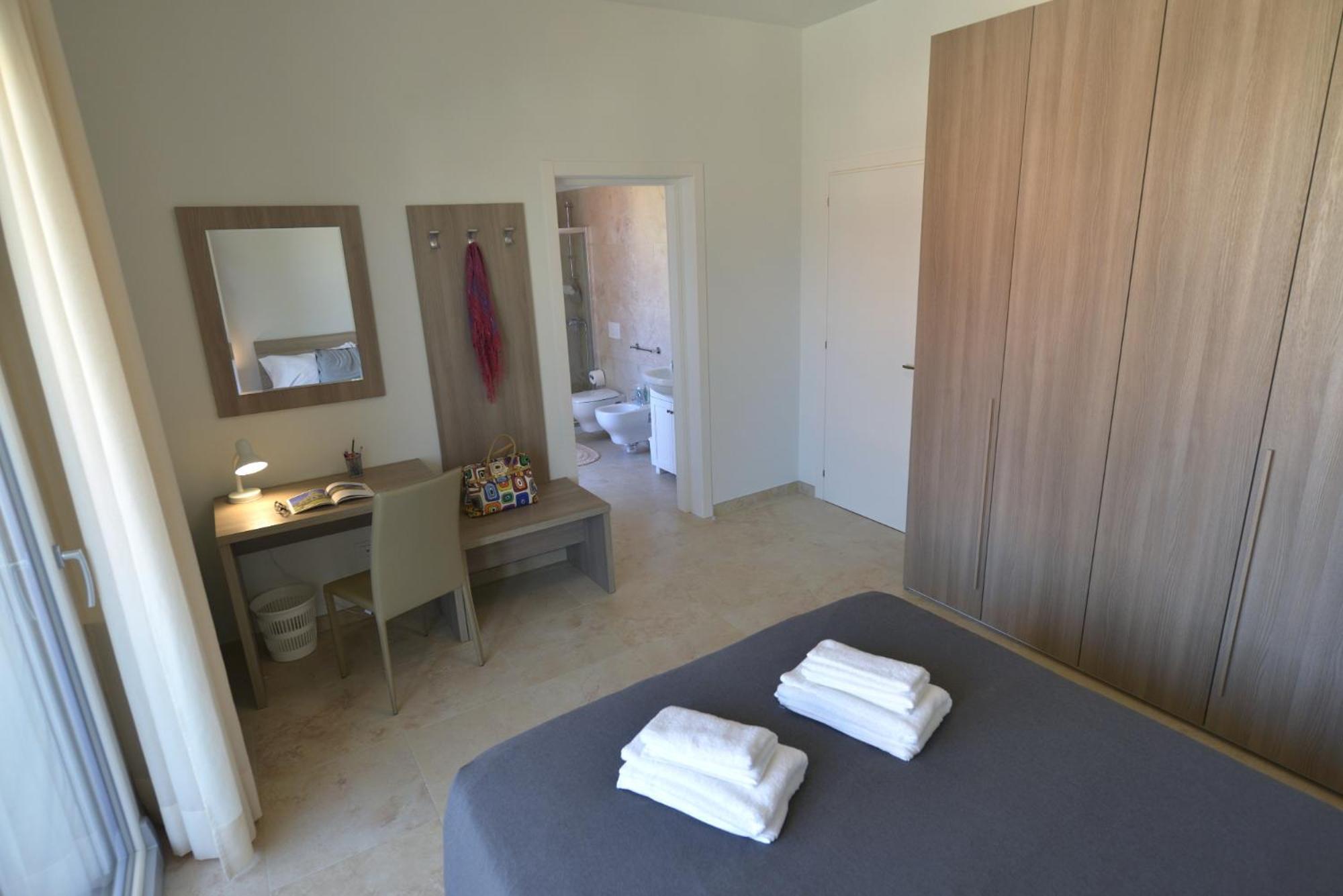 B&B Dei Ciclopi Salice Salentino Luaran gambar