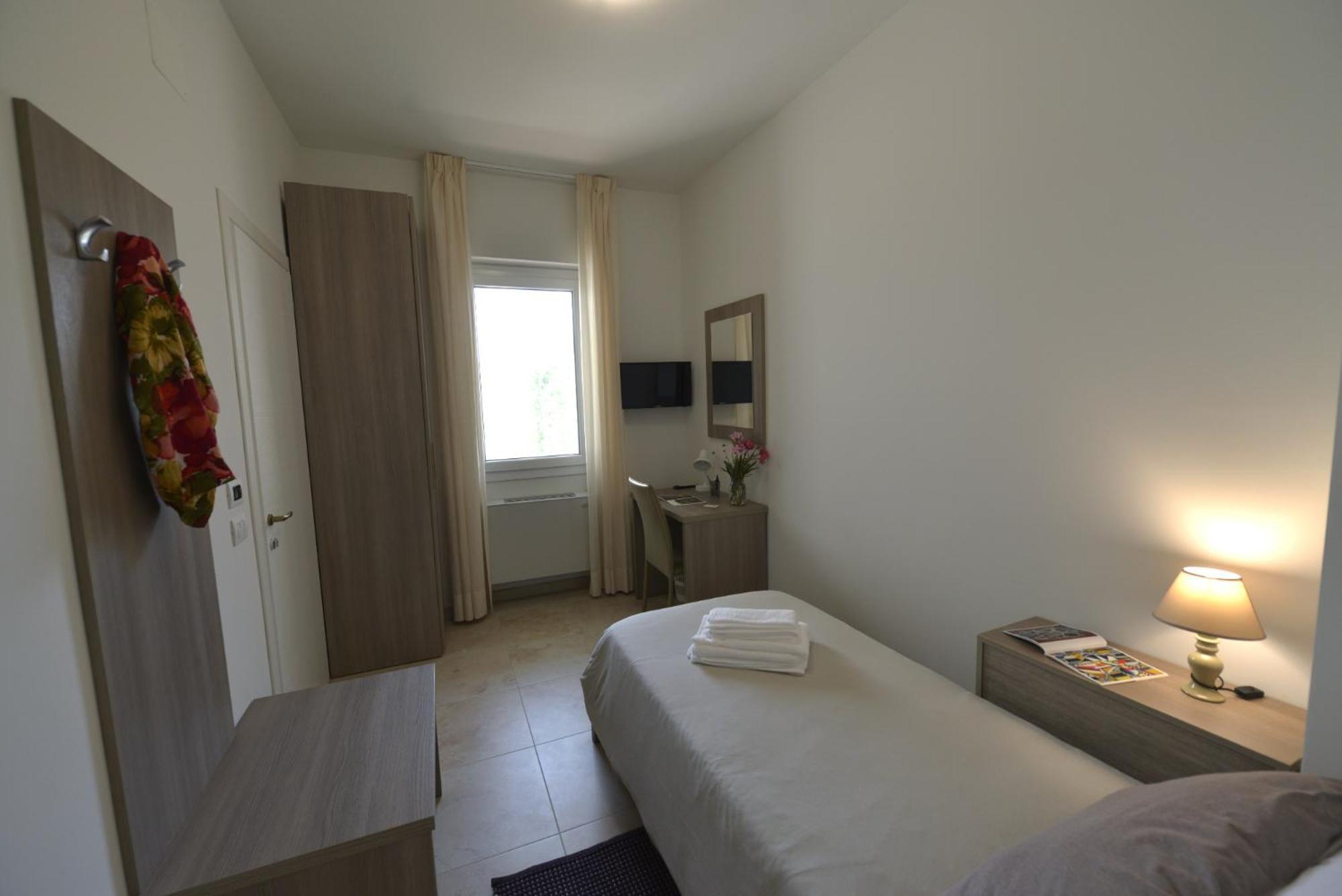 B&B Dei Ciclopi Salice Salentino Luaran gambar